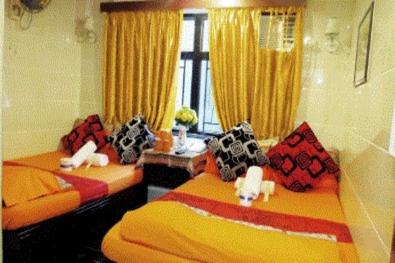 Days Hostel Block D Hong Kong Exterior photo